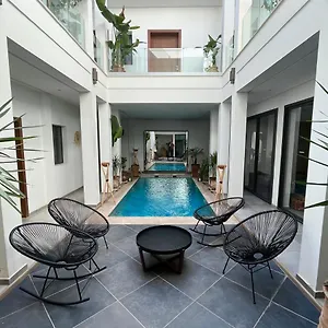 riad-dar-darre.marrakeshhotelsmorocco.com/